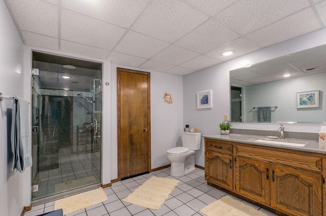 5211 S Timberlake Drive, Springfield, MO 65804