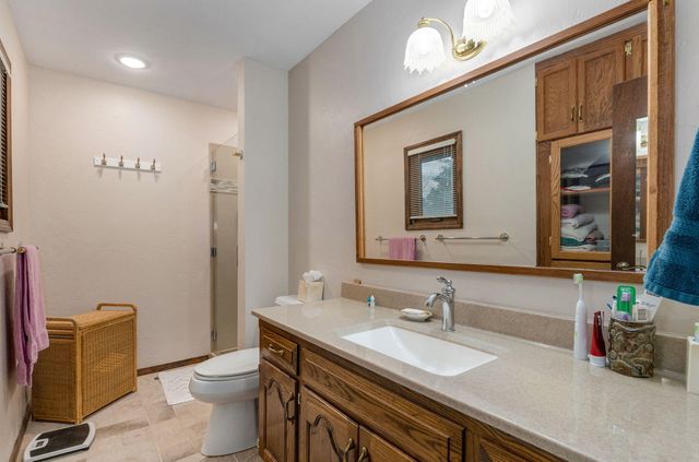 5211 S Timberlake Drive, Springfield, MO 65804