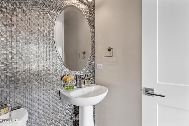 1810 E Magnolia Drive, Flagstaff, AZ 86005