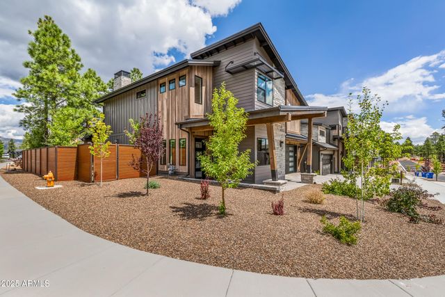 1810 E Magnolia Drive, Flagstaff, AZ 86005