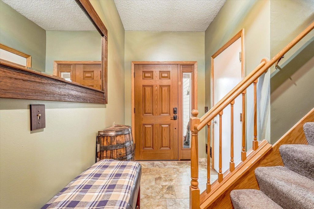 9239 E Point Douglas Lane S, Cottage Grove, MN 55016 — photo 2