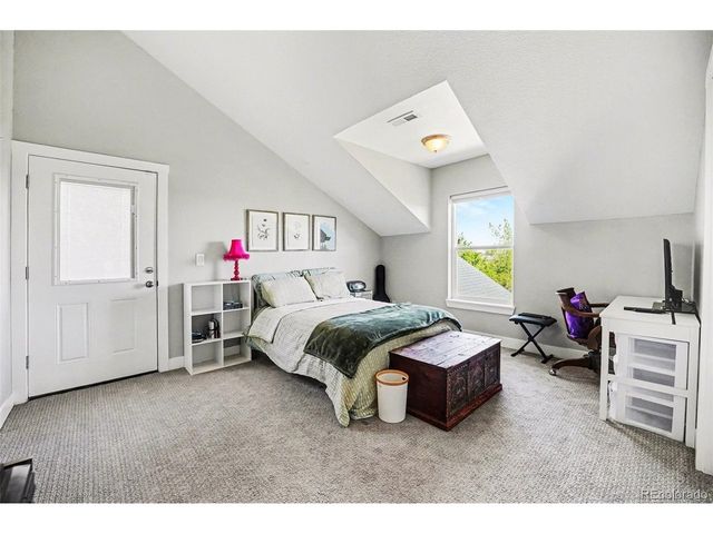 9985 W 32nd Ave, Wheat Ridge, CO 80033