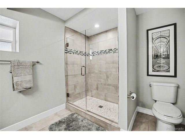 9985 W 32nd Ave, Wheat Ridge, CO 80033