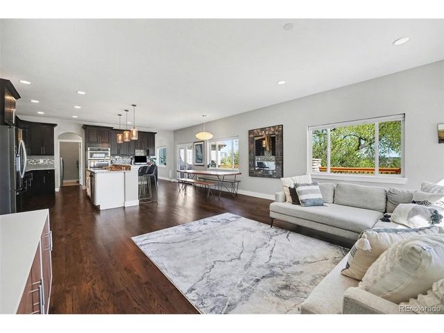 9985 W 32nd Ave, Wheat Ridge, CO 80033