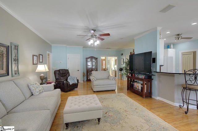 9 Montague Circle, Greenville, SC 29617