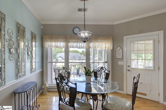 9 Montague Circle, Greenville, SC 29617