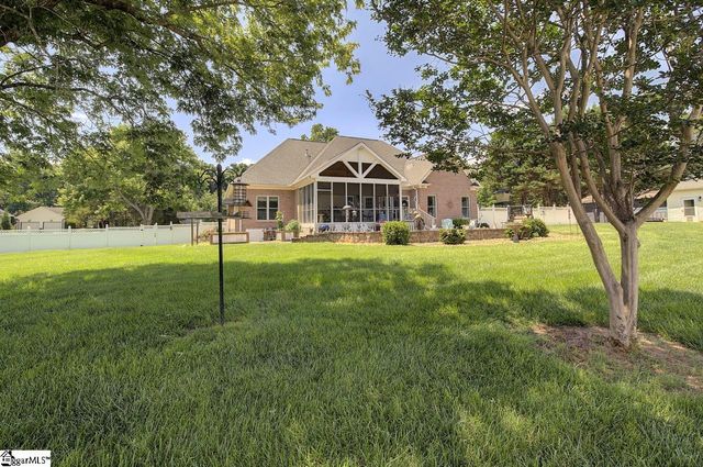 9 Montague Circle, Greenville, SC 29617
