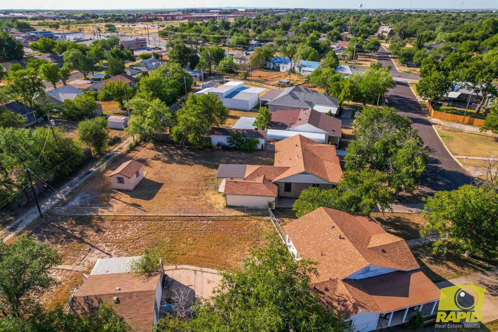 Image 35 of property listing at 210 Lipan Drive, San Angelo, TX 76903