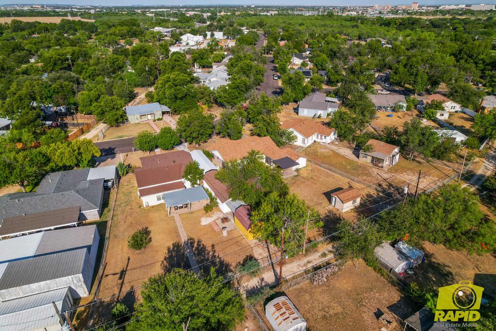 Image 38 of property listing at 210 Lipan Drive, San Angelo, TX 76903