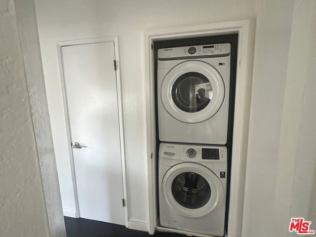 36 Breeze Avenue A, Venice, CA 90291