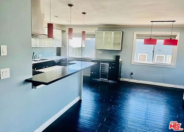 36 Breeze Avenue A, Venice, CA 90291