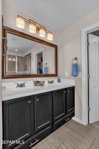 6541 GEYSER Drive, El Paso, TX 79932