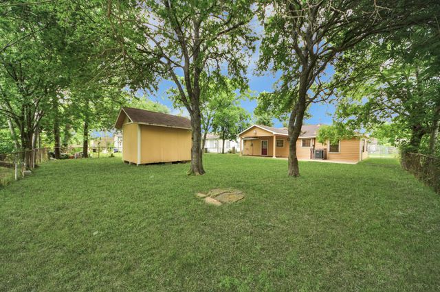 8830 Laura Koppe Road, Houston, TX 77078