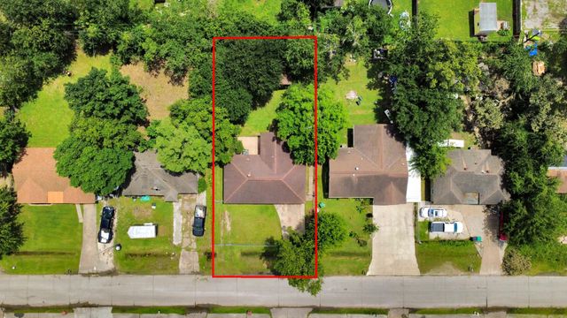 8830 Laura Koppe Road, Houston, TX 77078
