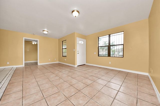 8830 Laura Koppe Road, Houston, TX 77078
