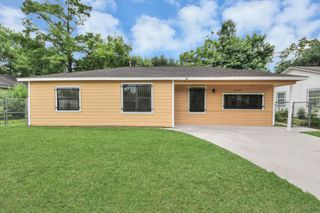 8830 Laura Koppe Road, Houston, TX 77078