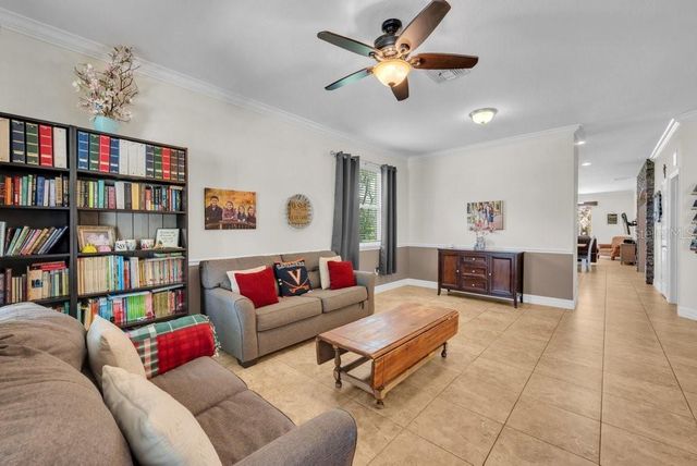 15721 OAKLEAF RUN DRIVE, Lithia, FL 33547