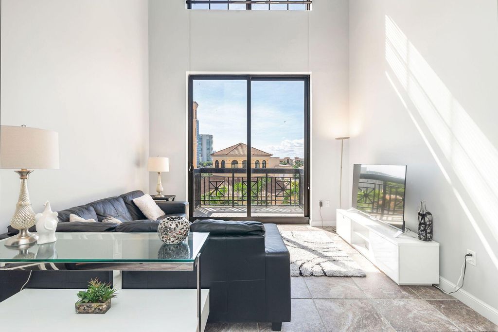 801 S Olive Avenue 414, West Palm Beach, FL 33401