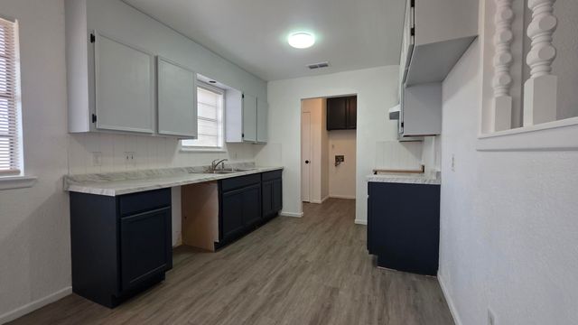 2307 78th Street, Lubbock, TX 79423