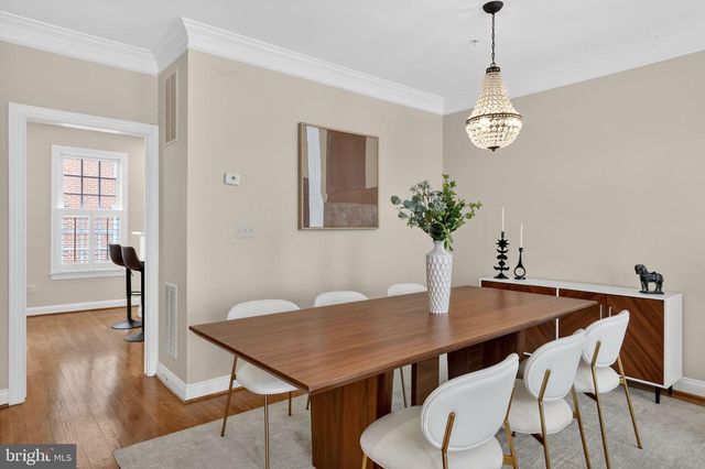 1220 ROUNDHOUSE LN, Alexandria, VA 22314