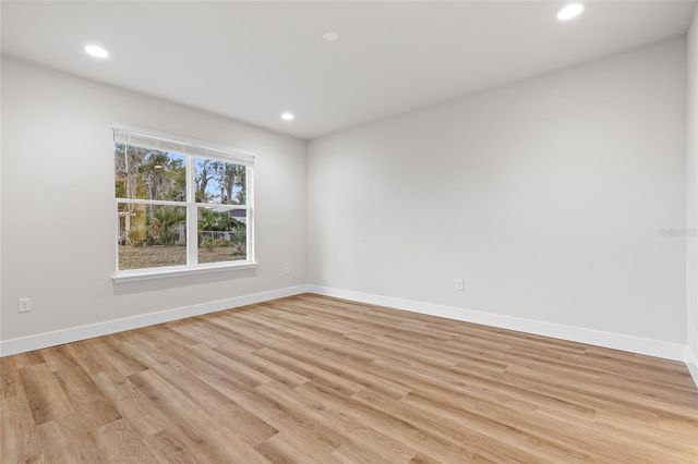 157 PLANTATION ROAD, Debary, FL 32713