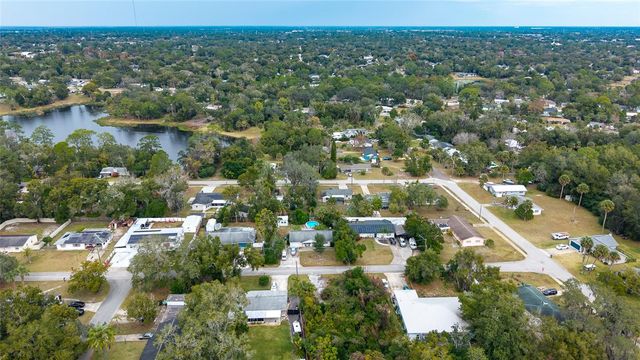 157 PLANTATION ROAD, Debary, FL 32713