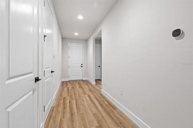 157 PLANTATION ROAD, Debary, FL 32713