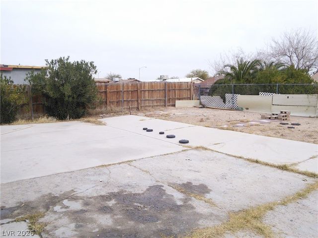3020 Arrowhead Street, North Las Vegas, NV 89030
