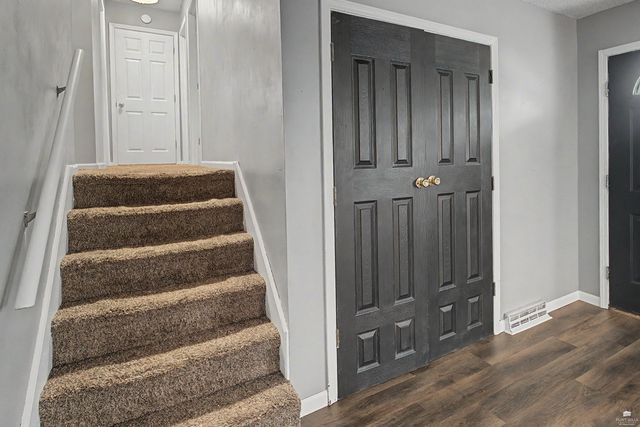 2936 Dimrill Stair, Manhattan, KS 66502