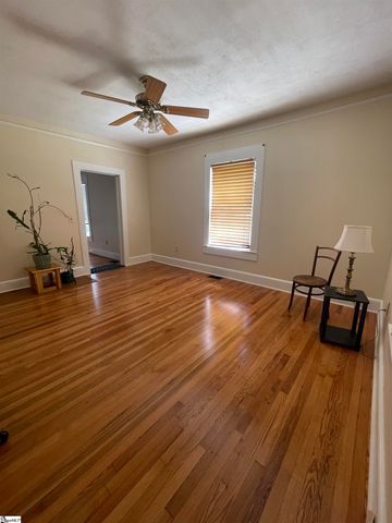 1101 S Academy St Extension, Williamston, SC 29697