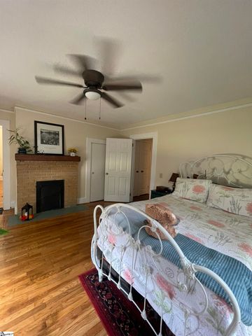 1101 S Academy St Extension, Williamston, SC 29697