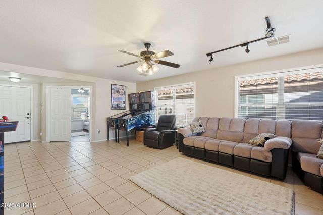 13836 W OCOTILLO Lane, Surprise, AZ 85374