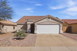 13836 W OCOTILLO Lane, Surprise, AZ 85374
