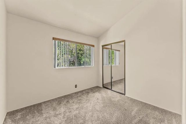 285 Durian Street, Vista, CA 92083