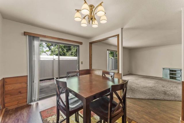 285 Durian Street, Vista, CA 92083