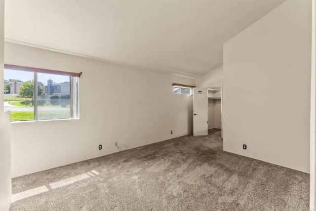 285 Durian Street, Vista, CA 92083