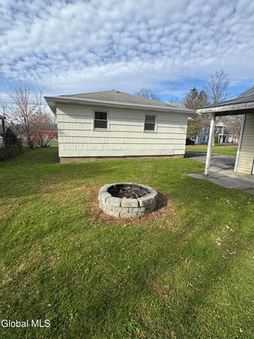 16 Catherine Street, Fort Ann Village, NY 12827