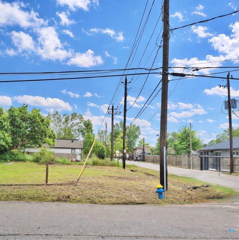 6427 Morrow St, Houston, TX 77091