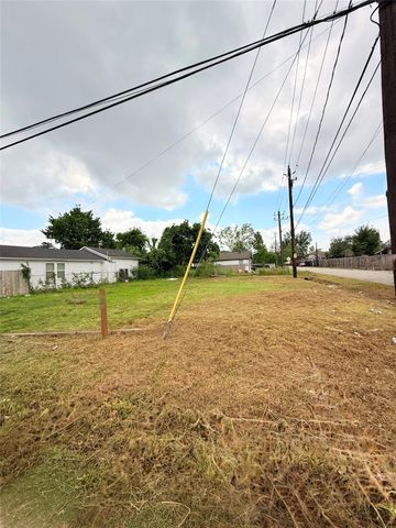 6427 Morrow St, Houston, TX 77091