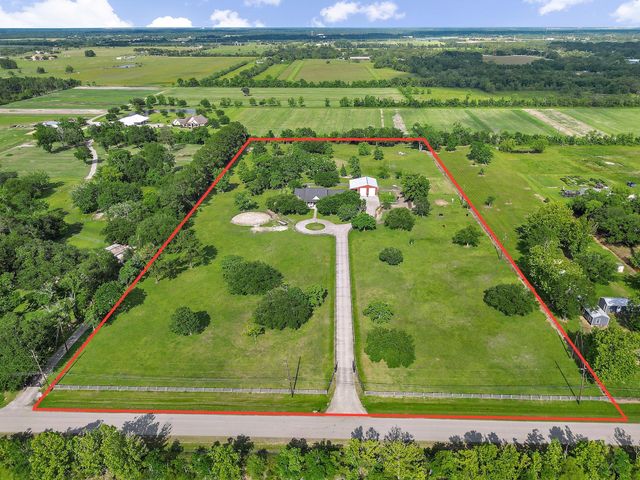 18300 Miller Wilson Road, Crosby, TX 77532