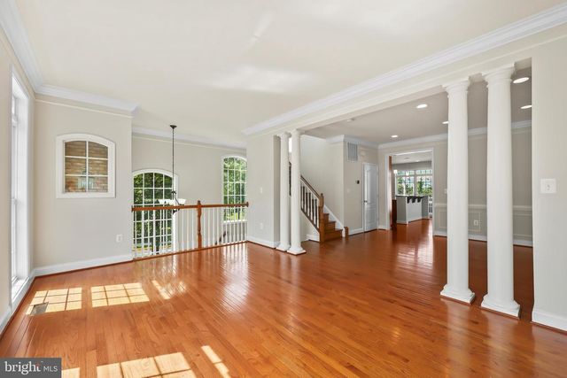 25519 OAK MEDLEY TER, Aldie, VA 20105