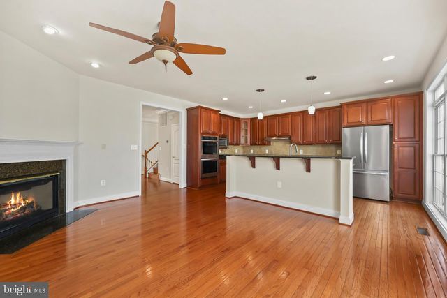 25519 OAK MEDLEY TER, Aldie, VA 20105