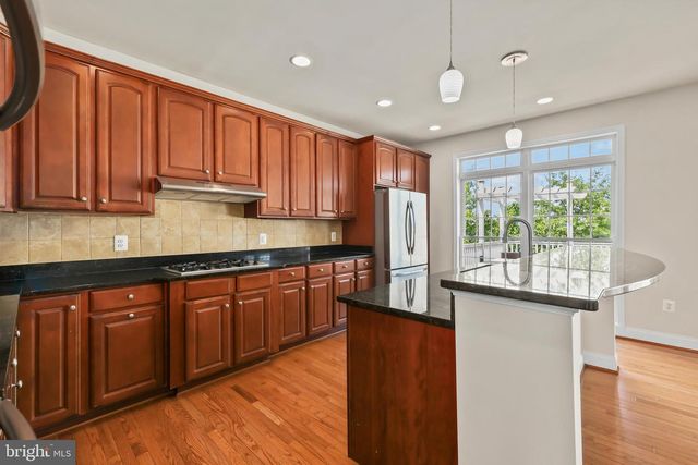 25519 OAK MEDLEY TER, Aldie, VA 20105