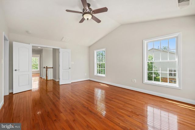 25519 OAK MEDLEY TER, Aldie, VA 20105