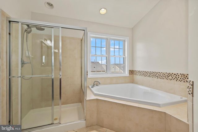 25519 OAK MEDLEY TER, Aldie, VA 20105