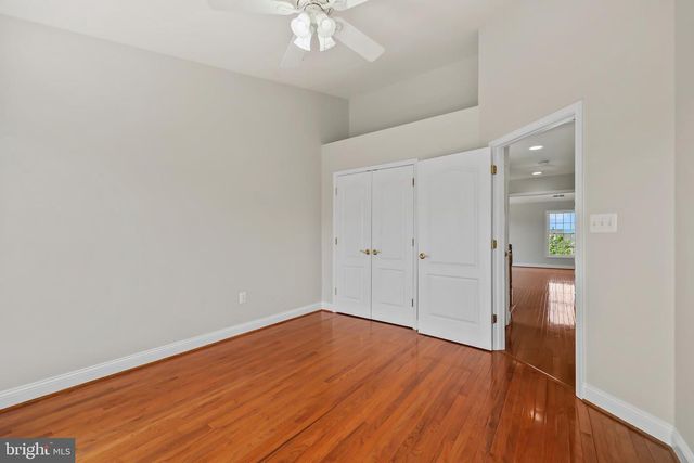 25519 OAK MEDLEY TER, Aldie, VA 20105