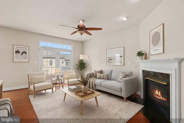 25519 OAK MEDLEY TER, Aldie, VA 20105