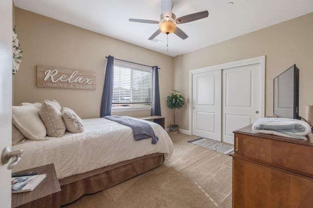 3038 E Beech Court, Visalia, CA 93292