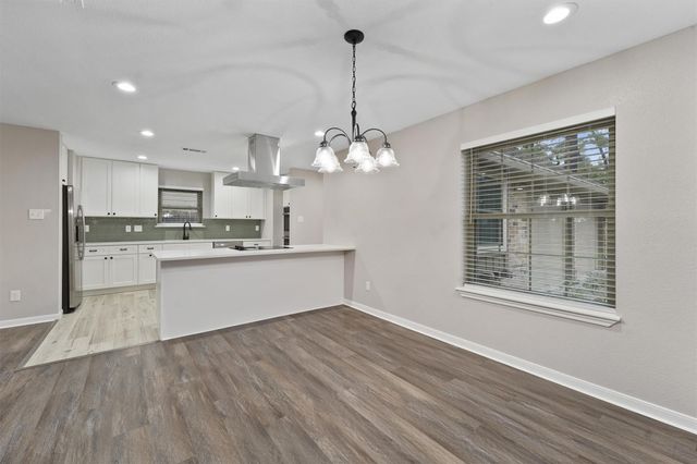 714 Golden Bear Lane, Kingwood, TX 77339