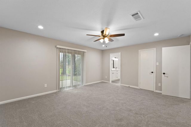 714 Golden Bear Lane, Kingwood, TX 77339